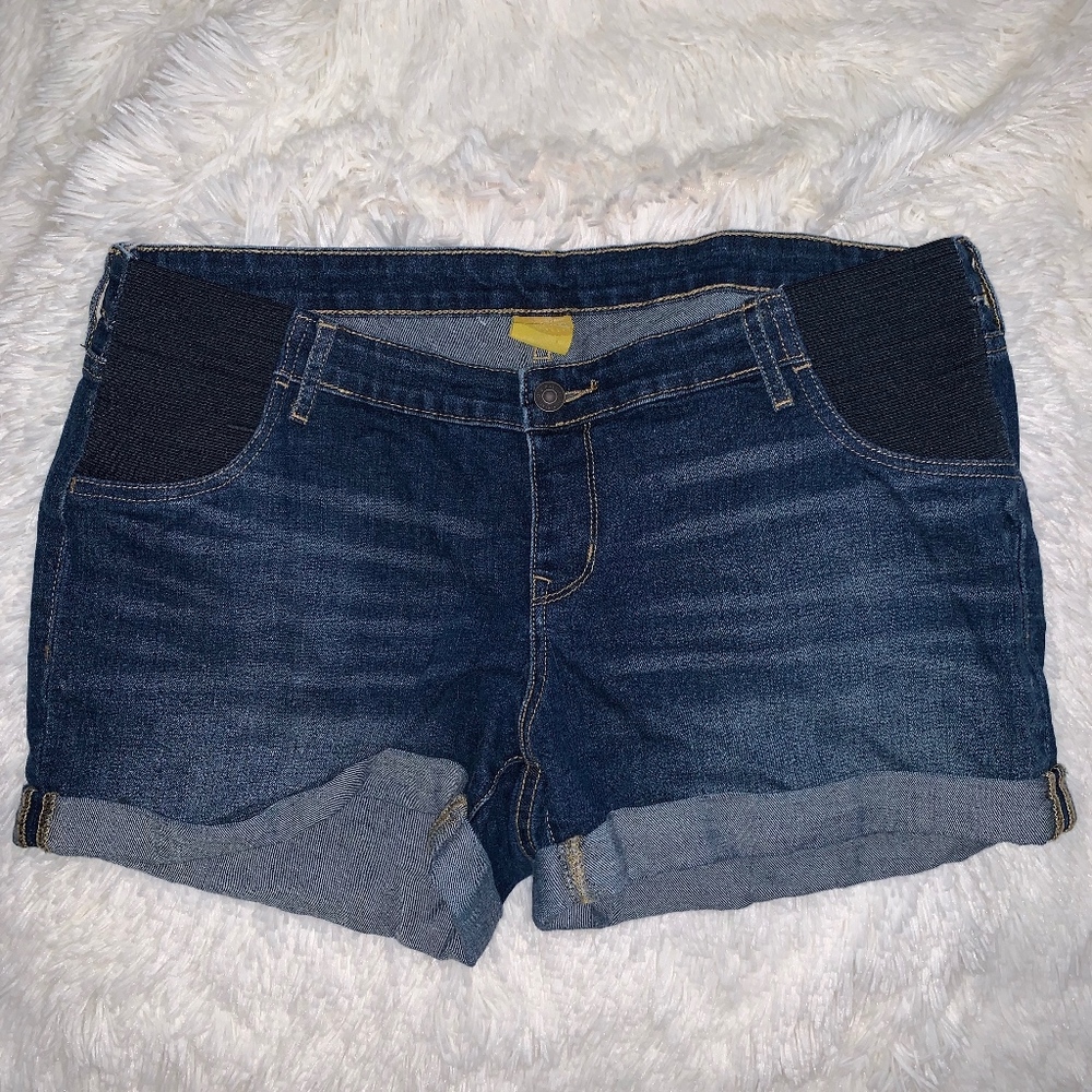 LOT MATERNITY WEAR